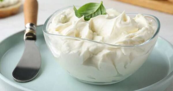 Cream cheese with olives